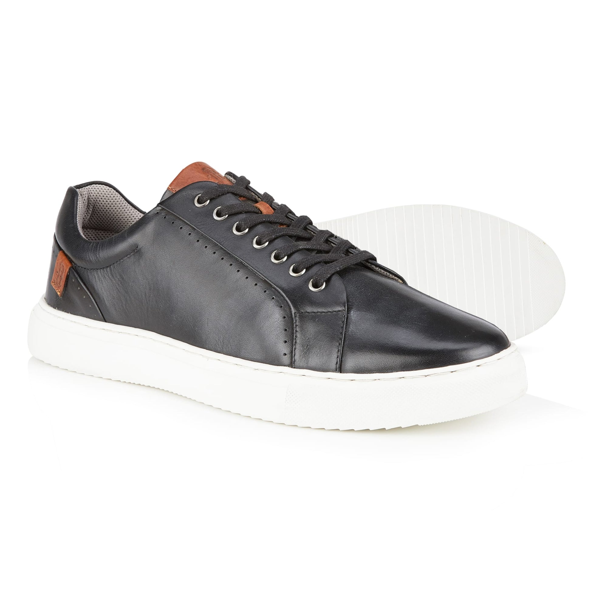 Cavan Mens Leather Cup Sole Trainer - Amen Shoes 