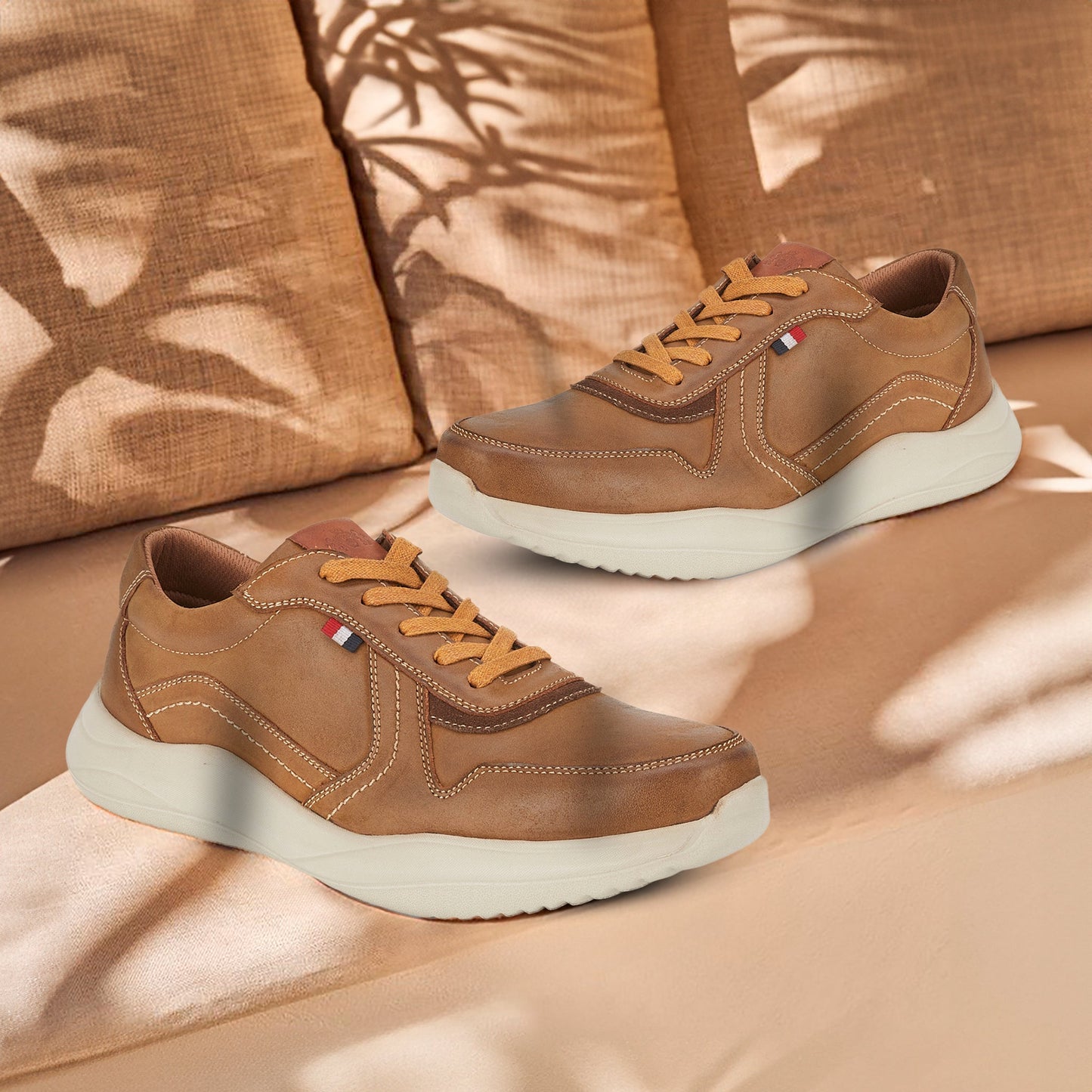 Hampton Men's Casual Trainers - BROWN